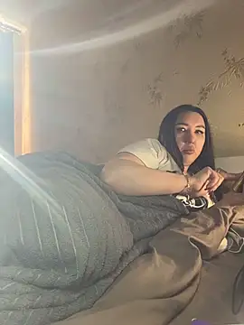 Naughtbaby_2025 webcam