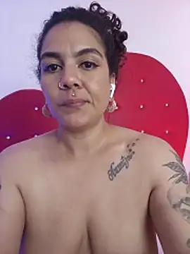 nicolette_rock webcam