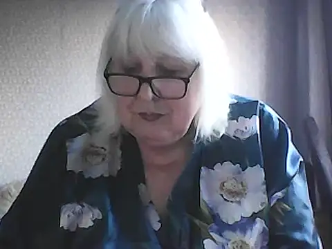 alexia64231 - Alexia64231's free webcam