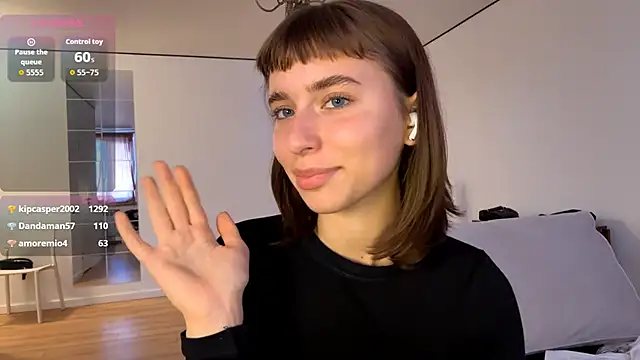 deltanorwoode (F teen) - FingerBra