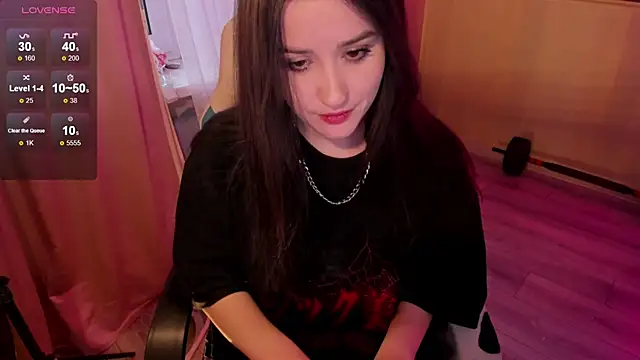 sserendipityy (F young) - deepthroat with naked tits