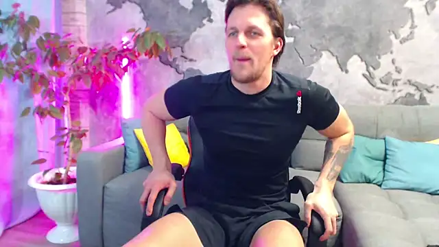 vikingchrisss - VikingChrisss's free webcam