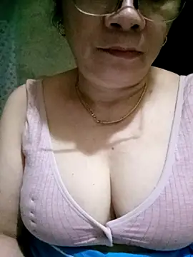 small-house123 webcam