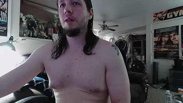 biggerisbetter12 - Biggerisbetter12's free webcam