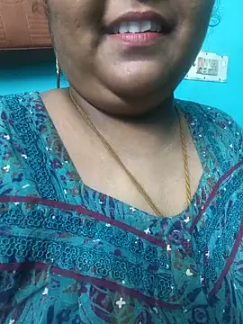 villageanuty (F milf) - Ticket Show