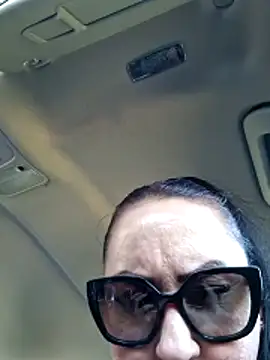 SEXY-ZOE Live Webcam on Stripchat