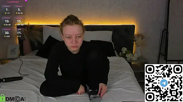 Michelle_Blond webcam