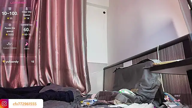 Rainbow-sweet webcam