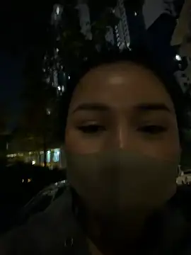 Linh_2004's live cam