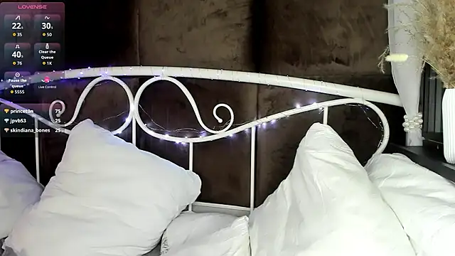 ChaseMuscular webcam