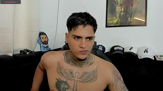 mad_maxxx2 (M young) - cum show