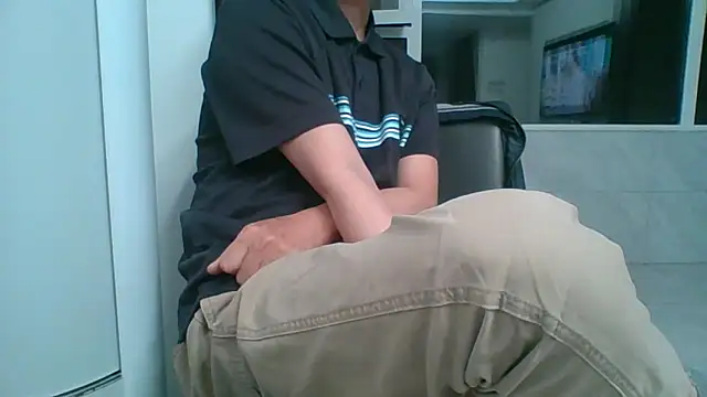 nole_china7 (Ask my age) - talk / fun / cum