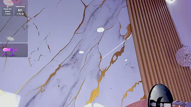 alissaowens_ (F young) - flash tits and bounce hard