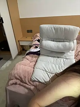 美女_xiaoxinxin_在线直播