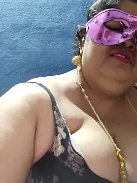 tamilthanushri webcam