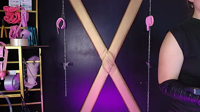 Morgana_N_Aithana webcam