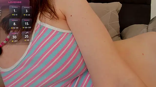 YourSexyNeighbour webcam