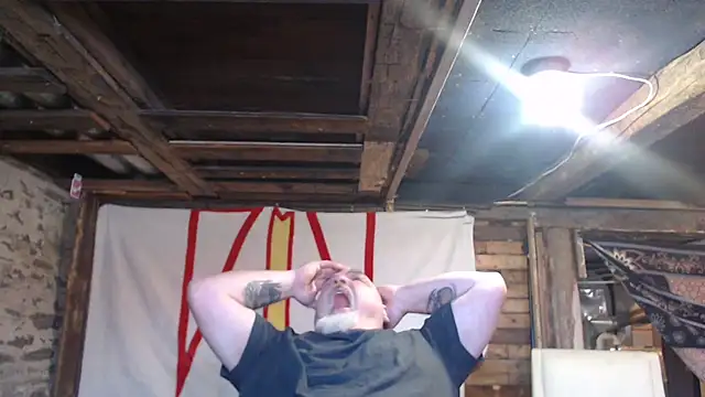 Newfiesausage1972 webcam