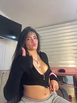 PamelaJonsom_ webcam