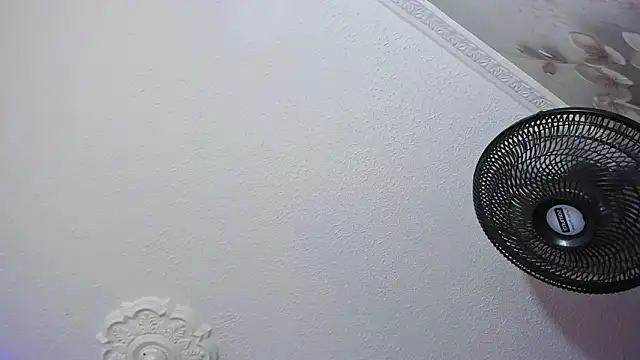 lily_phillips_ webcam