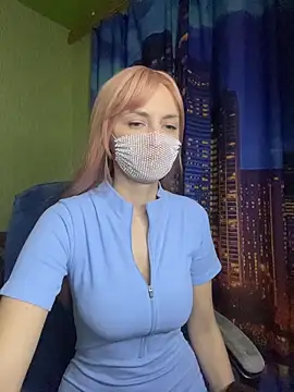 SophieBlackwood webcam