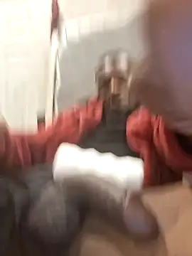 Maculine_Stayr webcam