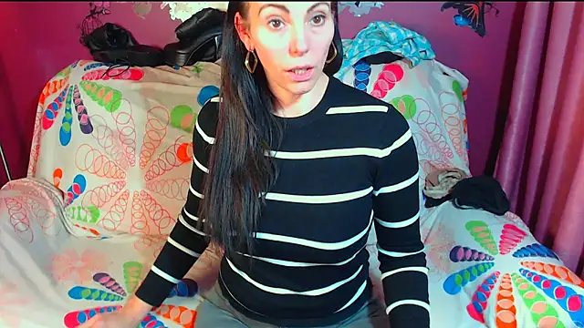 milflovelyxxx webcam