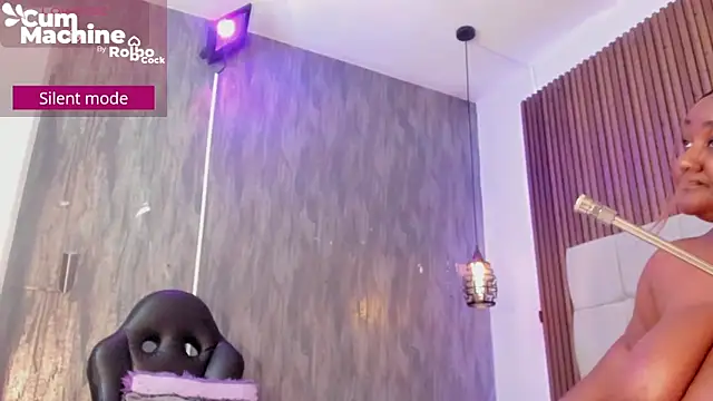 Saravy_Blandon webcam