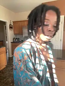 choclatepeaach webcam