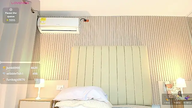 alessia_moon1 webcam