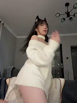 美女Yiyi-707在线直播