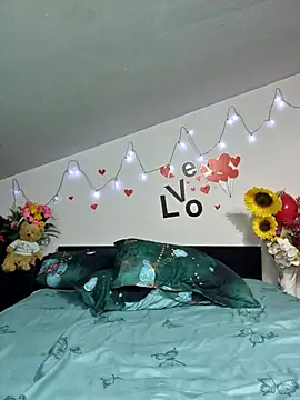 SweetMaddy888 webcam