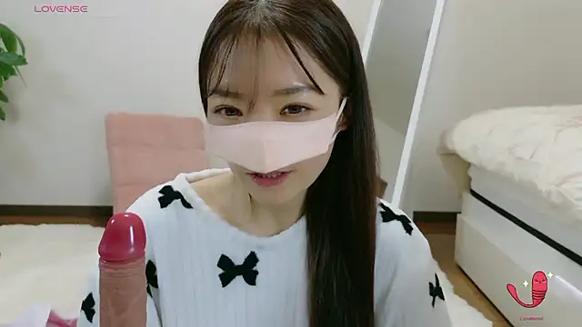 momochan88 - Momochan88's free webcam