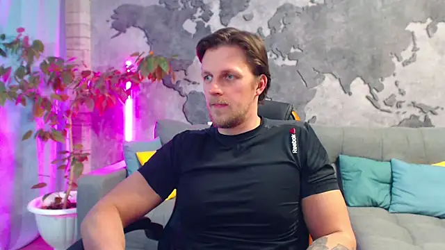 vikingchrisss - VikingChrisss's free webcam