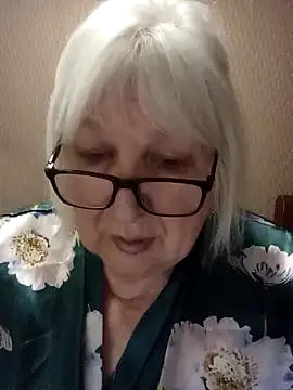 alexia64231 - Alexia64231's free webcam