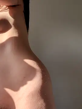 melinamoon (F young) - Finger Pussy Close Up + 5 Videos 🎁🎁