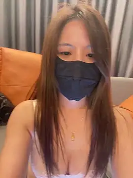 mi-ki1314 Live Webcam on Stripchat