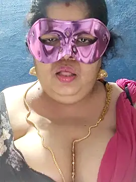 tamilthanushri webcam