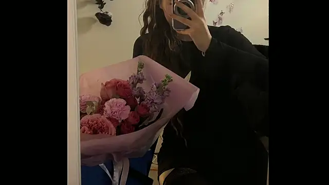 Josephine_Kiss webcam