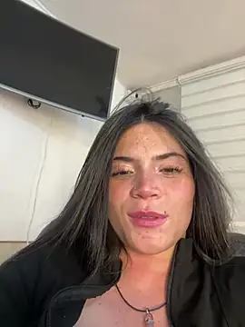 PamelaJonsom_ webcam