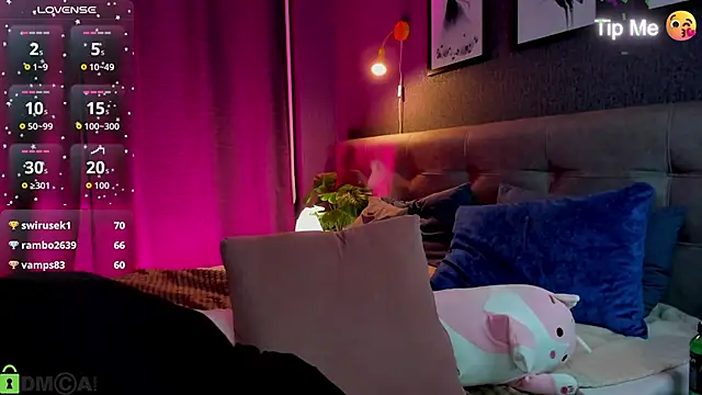 Lesi_Moonie01 webcam