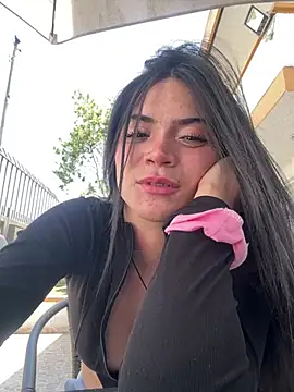 PamelaJonsom_ webcam