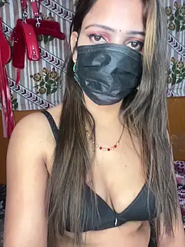 cuti-naina - CUTI-NAINA's free webcam - UK Sex Cams