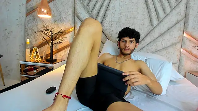 luckysammer - LuckySammer's free webcam - UK Sex Cams