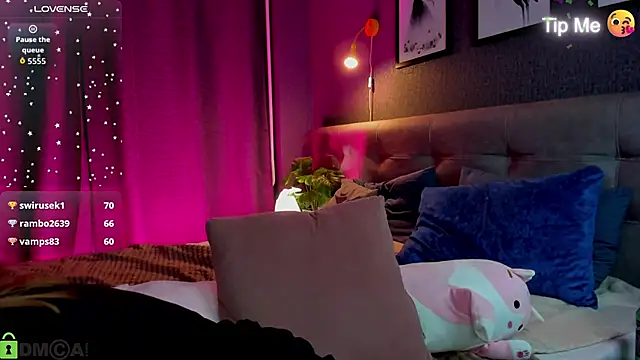 Lesi_Moonie01 webcam