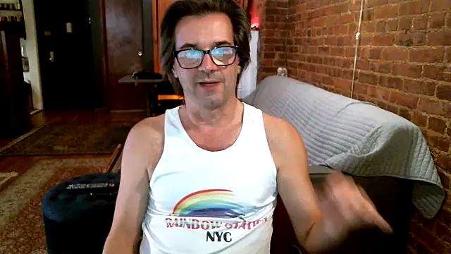 Johnny_Bottoms webcam