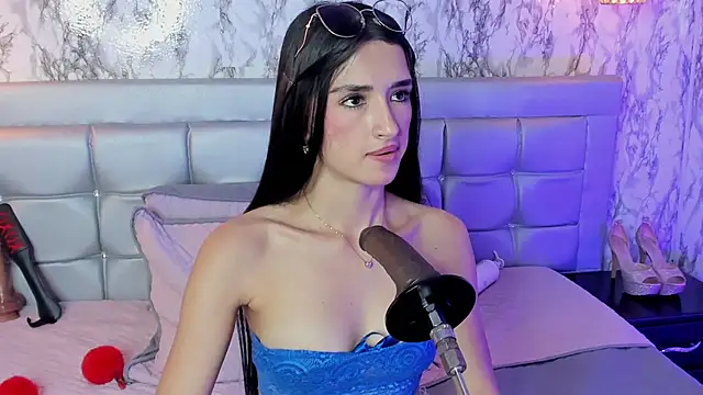 MELODYY_SWEET webcam