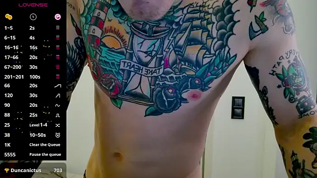 white_King9999 webcam