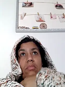 Webcam Model (Molly_newman6)  is live.Free join now!