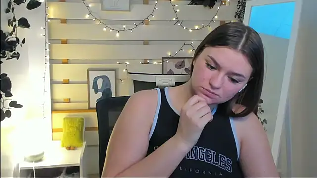 Josephine_Kiss webcam